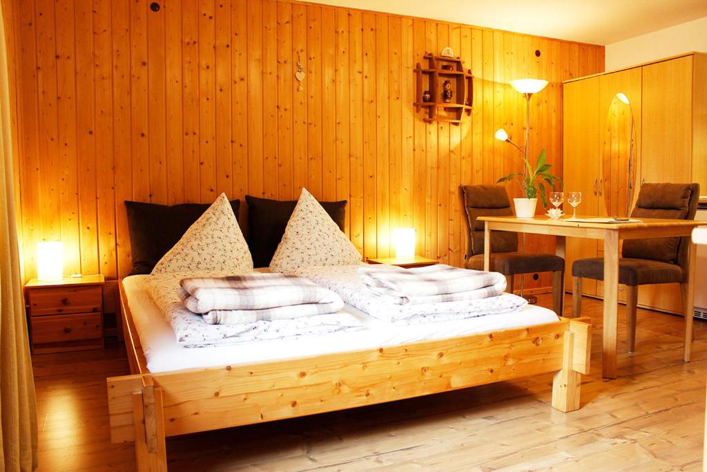 Ferienzimmer König room 5